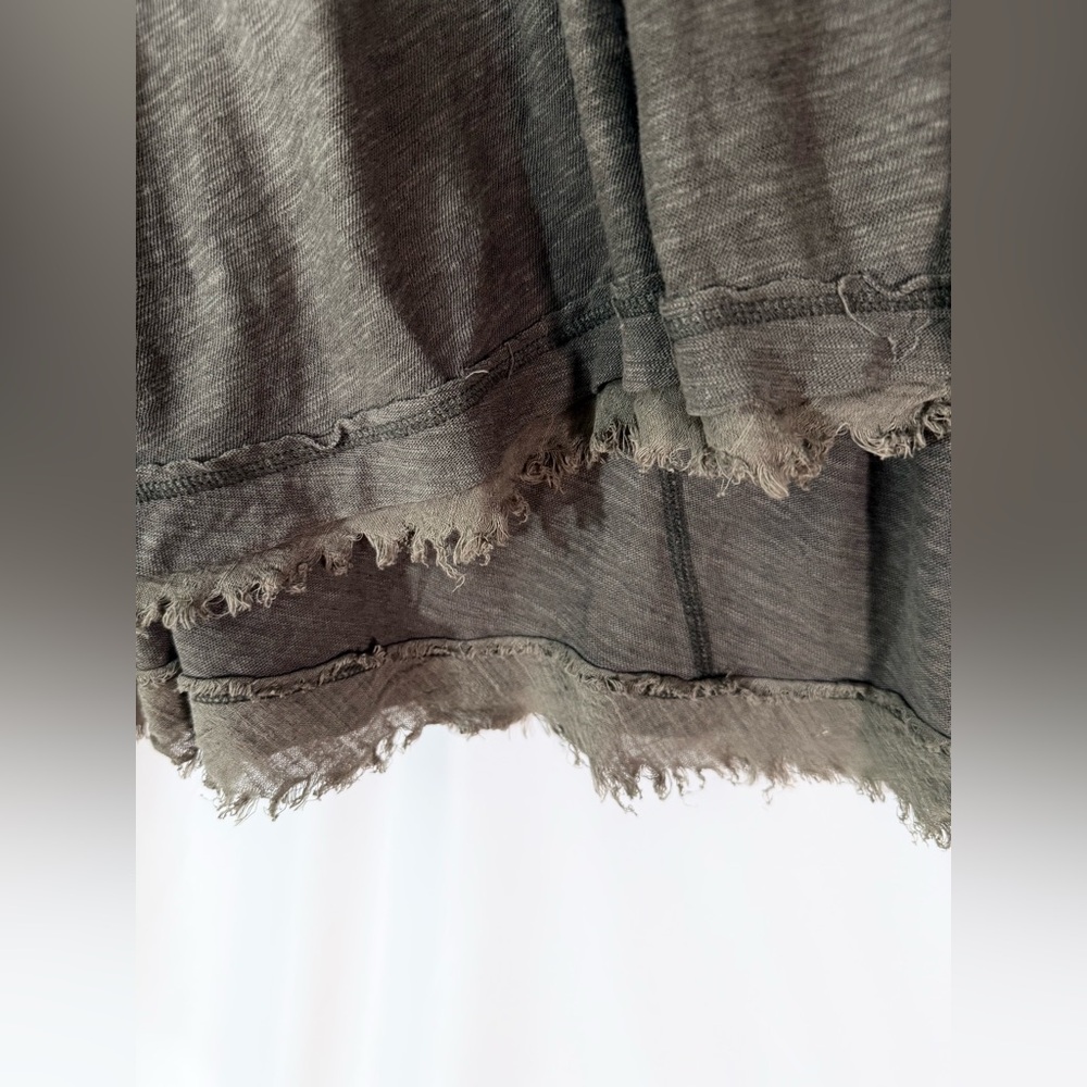 Free People Aster Henley Oversized 1/2 Button Up Jersey T-Shirt With Raw Edges - Picture 11 of 16